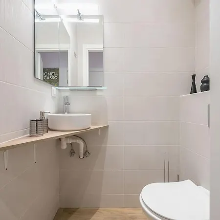 Bright 3Bd Apt In The Historical Center Of Atene Esterno foto