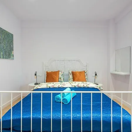 Bright 3Bd Apt In The Historical Center Of Atene Esterno foto